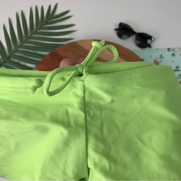 NWT Neon Green Two Piece Bikini Swimsuit Set w/ Brief shorts Bottoms - Lycra - Picture 5 of 11